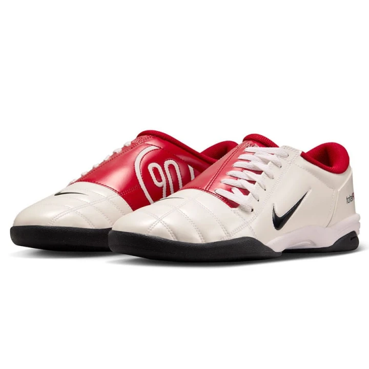Buty Nike Total 90  IC HQ2851-100