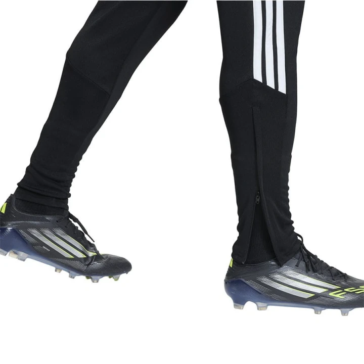 Spodnie adidas TIRO 26 Training Pants JY7230