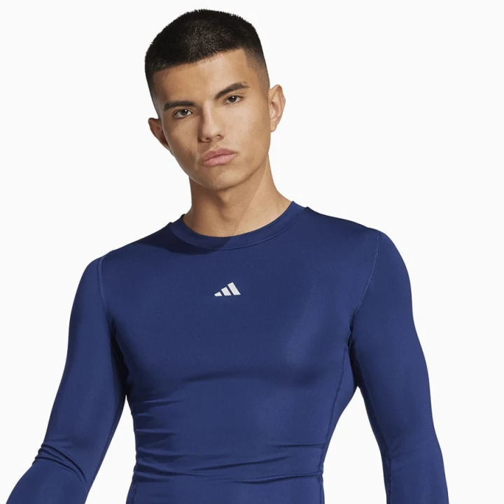 Koszulka adidas TECHFIT LS Tee JP2927