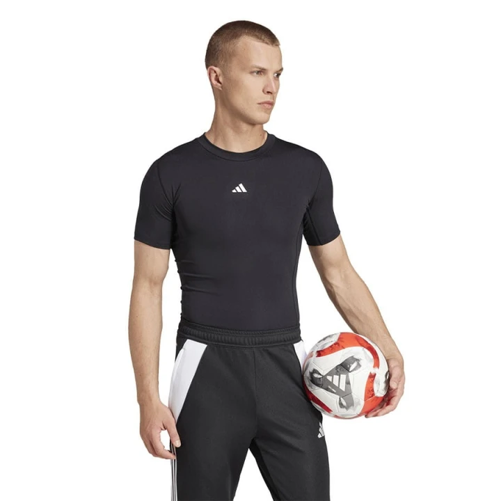 Koszulka adidas TECHFIT SS Tee JP4674