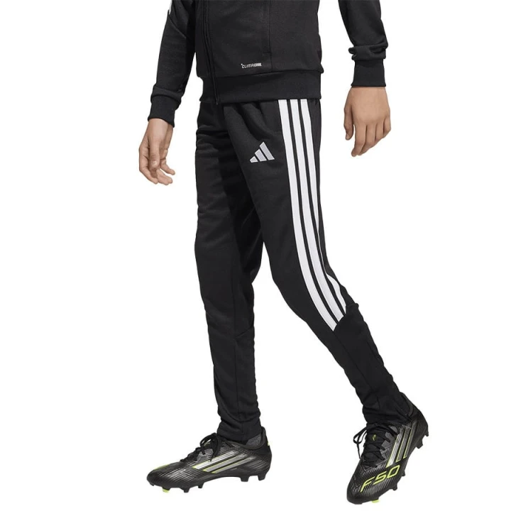 Spodnie adidas TIRO 26 Training Pants Jr JY9680
