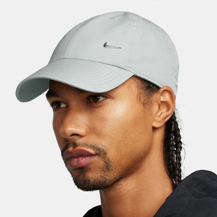 Czapka z daszkiem Nike DF Club Cap FB5372-077