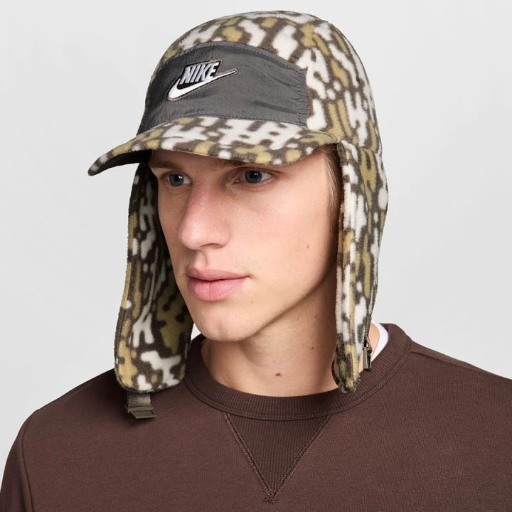 Czapka Nike Fly HQ0362-289