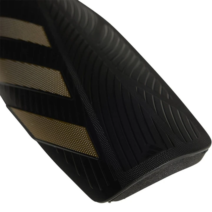 Nagolenniki adidas TIRO SG EU Club JV6750