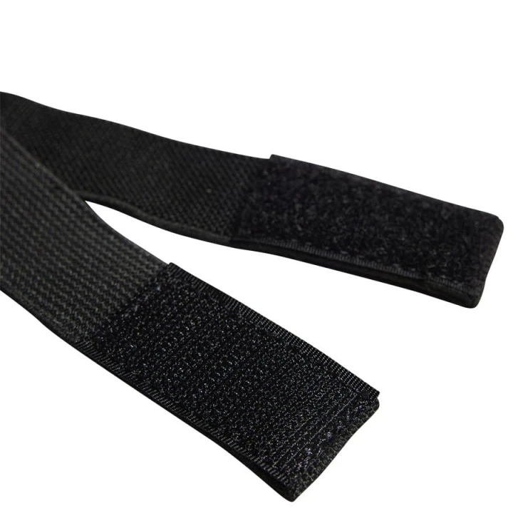 Nagolenniki adidas TIRO SG EU Club JV6750