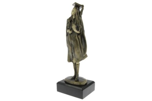 Statuetka Absolwentka Tryumf