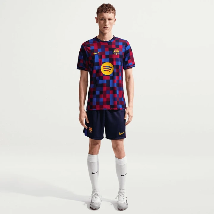 Koszulka Nike FC Barcelona 2026/27 Pre-Match II1667-621