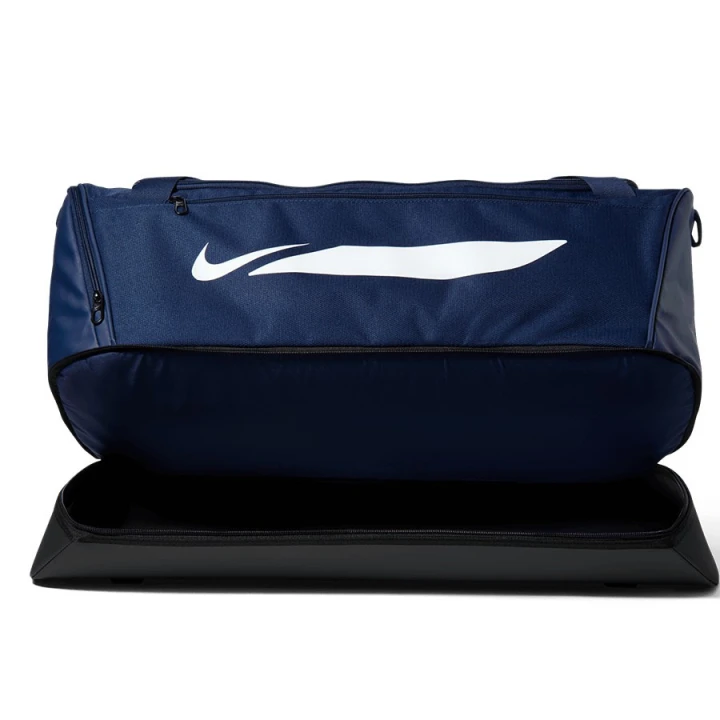 Torba Nike Academy Team Hardcase L IO0920-410