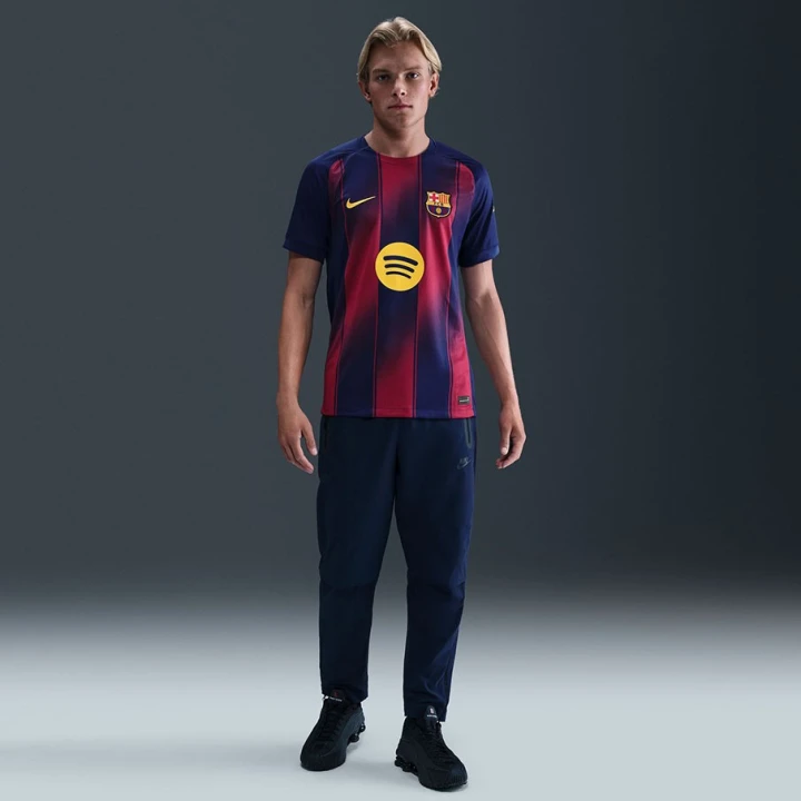 Koszulka Nike FC Barcelona Stadium Home 2025/26 HJ4590-456