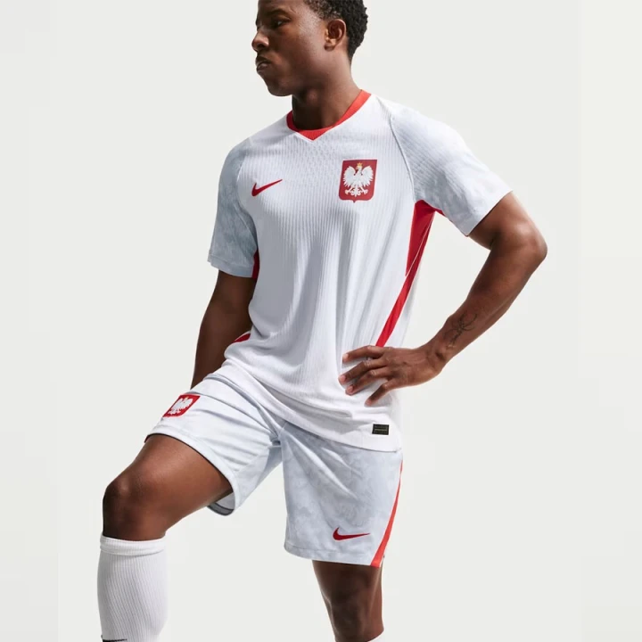 Koszulka Nike Polska Authentic Home IO8528-100