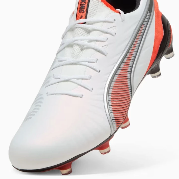 Buty Puma KING Ultimate FG/AG 108821-01