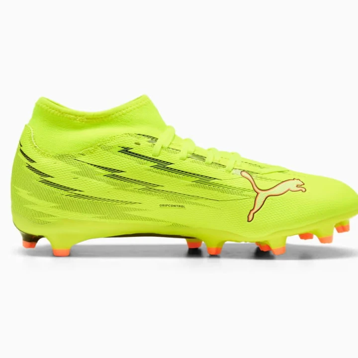 Buty Puma Ultra 6 PLAY+ FG/AG 108707-01