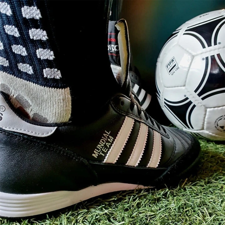 Buty adidas Mundial Team  019228