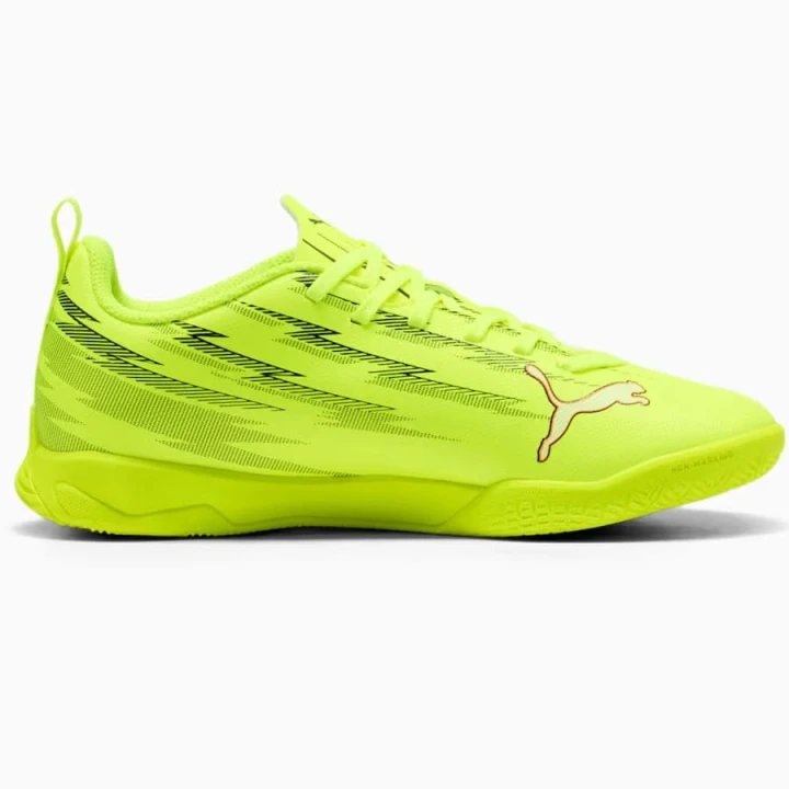 Buty Puma Ultra 6 Play Jr IT 109056-01